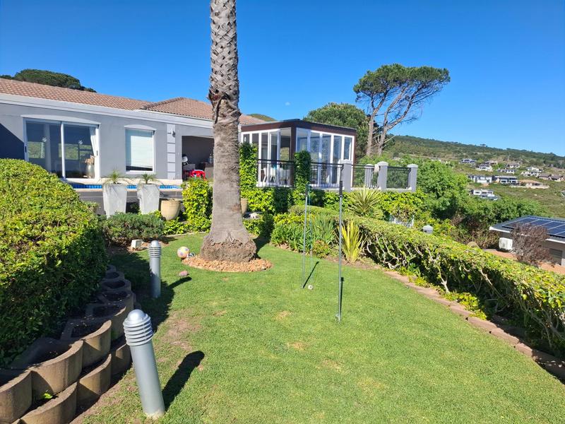 To Let 4 Bedroom Property for Rent in Dennegeur Western Cape